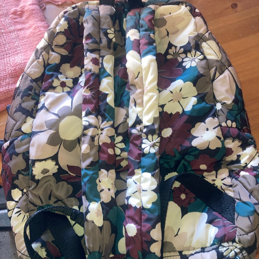 Marc Jacobs Quilted Floral Backpack - Burgundy and Cream - Picture 3 of 7